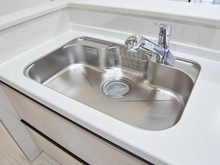 【東京都/稲城市東長沼】稲城市東長沼　新築戸建4号棟 キッチン：シンク