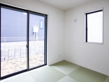 【東京都/稲城市東長沼】稲城市東長沼　新築戸建6号棟 和室：約4.5帖