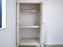 【東京都/稲城市東長沼】稲城市東長沼　新築戸建6号棟 洋室：約4.5帖