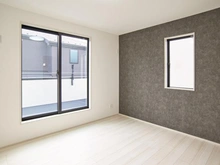 【東京都/稲城市東長沼】稲城市東長沼　新築戸建7号棟 洋室：約7.0帖
約2.0帖のウォークインクローゼット付き