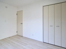 【東京都/稲城市東長沼】稲城市東長沼　新築戸建8号棟 洋室：約6.0帖