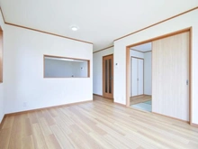 【東京都/町田市本町田】町田市本町田　中古戸建 LDK：約13.7帖