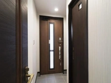 【東京都/町田市上小山田町】町田市上小山田町　中古戸建 玄関