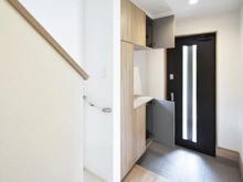 【東京都/町田市金井ヶ丘】町田市金井ヶ丘2丁目　新築戸建A号棟 玄関