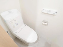 【東京都/世田谷区上祖師谷】世田谷区上祖師谷2丁目中古戸建 トイレ