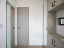 【東京都/稲城市東長沼】稲城市東長沼　新築戸建2号棟 玄関