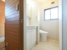 【東京都/町田市真光寺】町田市真光寺3丁目　中古戸建 トイレ：2階