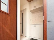 【東京都/府中市若松町】府中市若松町2丁目新築戸建2号棟 玄関