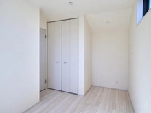 【東京都/府中市若松町】府中市若松町2丁目新築戸建2号棟 洋室：約5.3帖