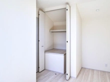 【東京都/府中市若松町】府中市若松町2丁目新築戸建2号棟 洋室：約5.3帖