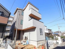 【東京都/多摩市貝取】多摩市貝取1丁目　新築戸建 外観：建築中