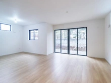 【東京都/町田市成瀬台】町田市成瀬台1丁目　新築戸建1号棟 リビング・ダイニング：床暖房付き