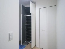 【東京都/町田市成瀬台】町田市成瀬台1丁目　新築戸建1号棟 玄関