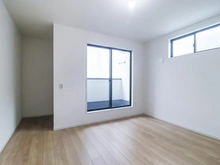 【東京都/町田市成瀬台】町田市成瀬台1丁目　新築戸建1号棟 洋室：約8.3帖