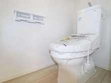 【東京都/町田市常盤町】町田市常盤町　新築戸建2号棟 トイレ：1階