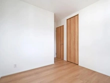 【神奈川県/川崎市麻生区千代ケ丘】川崎市麻生区千代ケ丘6丁目　新築戸建 洋室：約5.0帖