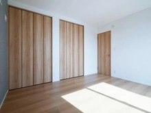 【神奈川県/川崎市麻生区千代ケ丘】川崎市麻生区千代ケ丘6丁目　新築戸建 洋室：約7.0帖