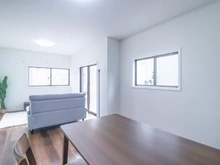 【神奈川県/座間市ひばりが丘】座間市ひばりが丘1丁目中古戸建 リビング・ダイニング