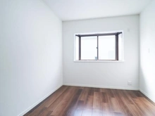 【神奈川県/座間市ひばりが丘】座間市ひばりが丘1丁目中古戸建 洋室：約5.2帖