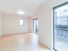 【神奈川県/横浜市保土ケ谷区法泉】横浜市保土ヶ谷区法泉1丁目中古戸建 リビング・ダイニング