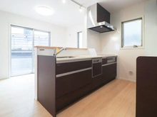 【神奈川県/横浜市保土ケ谷区法泉】横浜市保土ヶ谷区法泉1丁目中古戸建 キッチン