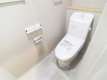 【神奈川県/横浜市保土ケ谷区法泉】横浜市保土ヶ谷区法泉1丁目中古戸建 トイレ：1階