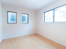 【神奈川県/横浜市保土ケ谷区法泉】横浜市保土ヶ谷区法泉1丁目中古戸建 洋室：約6.6帖