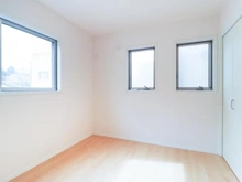 【神奈川県/横浜市保土ケ谷区法泉】横浜市保土ヶ谷区法泉1丁目中古戸建 洋室：約6.1帖