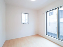 【神奈川県/横浜市保土ケ谷区法泉】横浜市保土ヶ谷区法泉1丁目中古戸建 洋室：約5.3帖