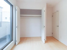 【神奈川県/横浜市保土ケ谷区法泉】横浜市保土ヶ谷区法泉1丁目中古戸建 洋室：約5.3帖