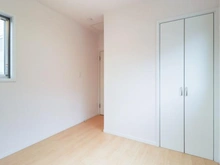 【神奈川県/横浜市保土ケ谷区法泉】横浜市保土ヶ谷区法泉1丁目中古戸建 洋室：約5.0帖