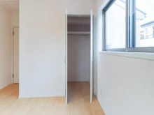 【神奈川県/横浜市保土ケ谷区法泉】横浜市保土ヶ谷区法泉1丁目中古戸建 洋室：約5.0帖