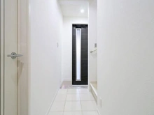 【神奈川県/横浜市鶴見区大東町】横浜市鶴見区大東町中古戸建 玄関