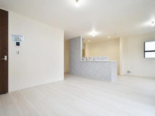 【神奈川県/横浜市瀬谷区宮沢】横浜市瀬谷区宮沢2丁目 新築戸建1号棟 LDK：約20.0帖