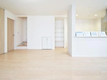 【神奈川県/横浜市瀬谷区宮沢】横浜市瀬谷区宮沢2丁目 新築戸建3号棟 LDK：約21.0帖