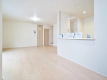 【神奈川県/横浜市瀬谷区宮沢】横浜市瀬谷区宮沢2丁目 新築戸建3号棟 LDK：約21.0帖