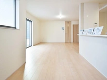 【神奈川県/横浜市瀬谷区宮沢】横浜市瀬谷区宮沢2丁目 新築戸建3号棟 LDK：約21.0帖