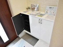 【神奈川県/横浜市瀬谷区宮沢】横浜市瀬谷区宮沢2丁目 新築戸建3号棟 玄関