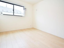 【神奈川県/横浜市瀬谷区宮沢】横浜市瀬谷区宮沢2丁目 新築戸建3号棟 洋室：約5.3帖