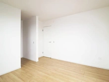 【神奈川県/川崎市麻生区東百合丘】川崎市麻生区東百合丘4丁目新築戸建 洋室：約9.5帖
ウォークインクローゼット付き