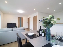 【神奈川県/川崎市麻生区王禅寺東】川崎市麻生区王禅寺東1丁目　新築戸建1号棟 LDK：約19.3帖
床暖房付き