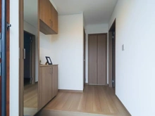 【神奈川県/川崎市麻生区王禅寺東】川崎市麻生区王禅寺東1丁目　新築戸建1号棟 玄関