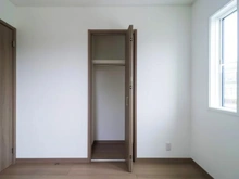 【神奈川県/川崎市麻生区王禅寺東】川崎市麻生区王禅寺東1丁目　新築戸建1号棟 洋室：約4.6帖