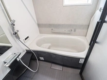 【神奈川県/川崎市麻生区王禅寺東】川崎市麻生区王禅寺東1丁目　新築戸建2号棟 浴室