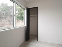 【神奈川県/川崎市麻生区王禅寺東】川崎市麻生区王禅寺東1丁目　新築戸建2号棟 洋室：約4.5帖