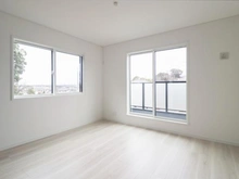 【神奈川県/川崎市麻生区王禅寺東】川崎市麻生区王禅寺東1丁目　新築戸建2号棟 洋室：約8.0帖