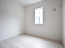 【神奈川県/川崎市麻生区王禅寺東】川崎市麻生区王禅寺東1丁目　新築戸建7号棟 洋室：約4.7帖