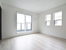 【神奈川県/川崎市麻生区王禅寺東】川崎市麻生区王禅寺東1丁目　新築戸建7号棟 洋室：約8.0帖