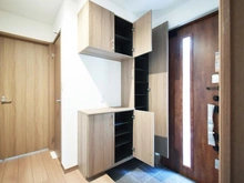 【神奈川県/川崎市麻生区王禅寺東】川崎市麻生区王禅寺東1丁目　新築戸建8号棟 玄関