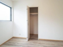 【神奈川県/相模原市南区東林間】相模原市南区東林間6丁目中古戸建 洋室：約6.0帖